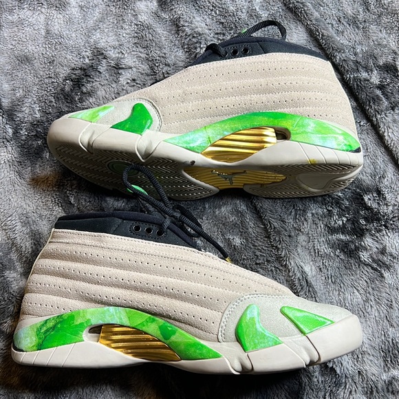 Air Jordan 14 - Aleali May - Picture 3 of 9